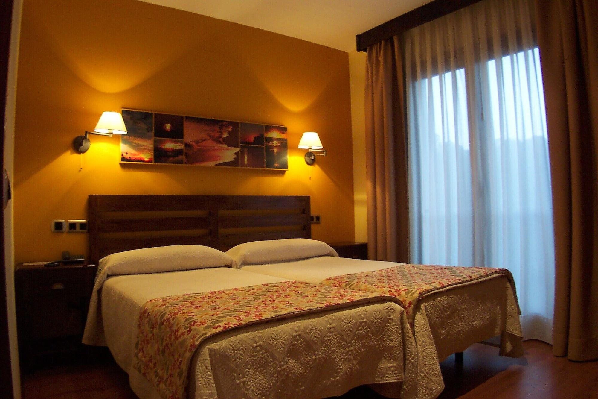 Hotel Bufon De Arenillas Vidiago Exterior photo